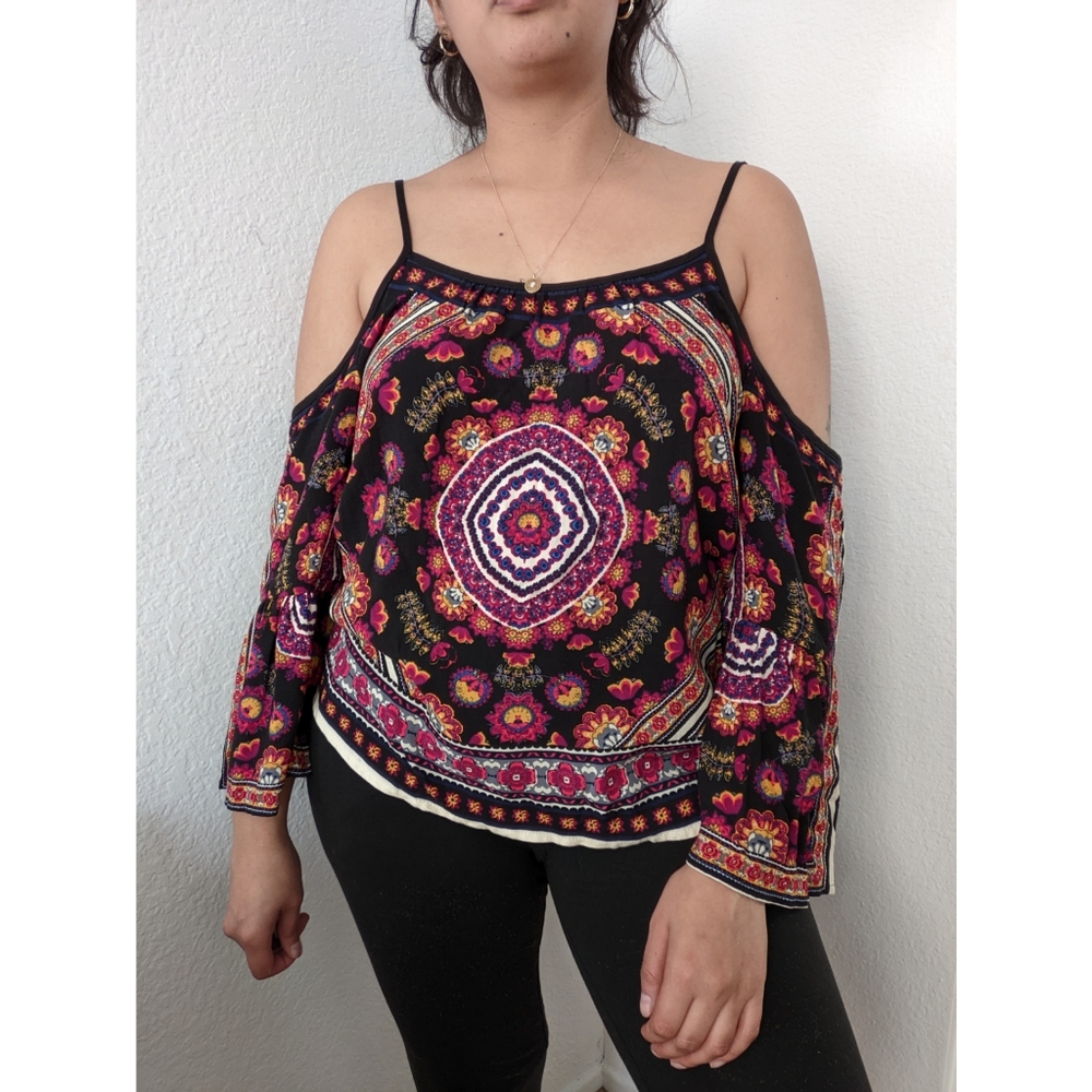 Flying Tomato Paisley Print Cold Shoulder Bell Sleeve Top